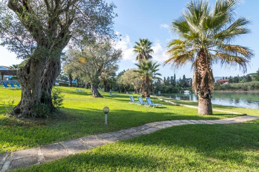 Palm Tree Corfu Apt. Danilia Extérieur photo